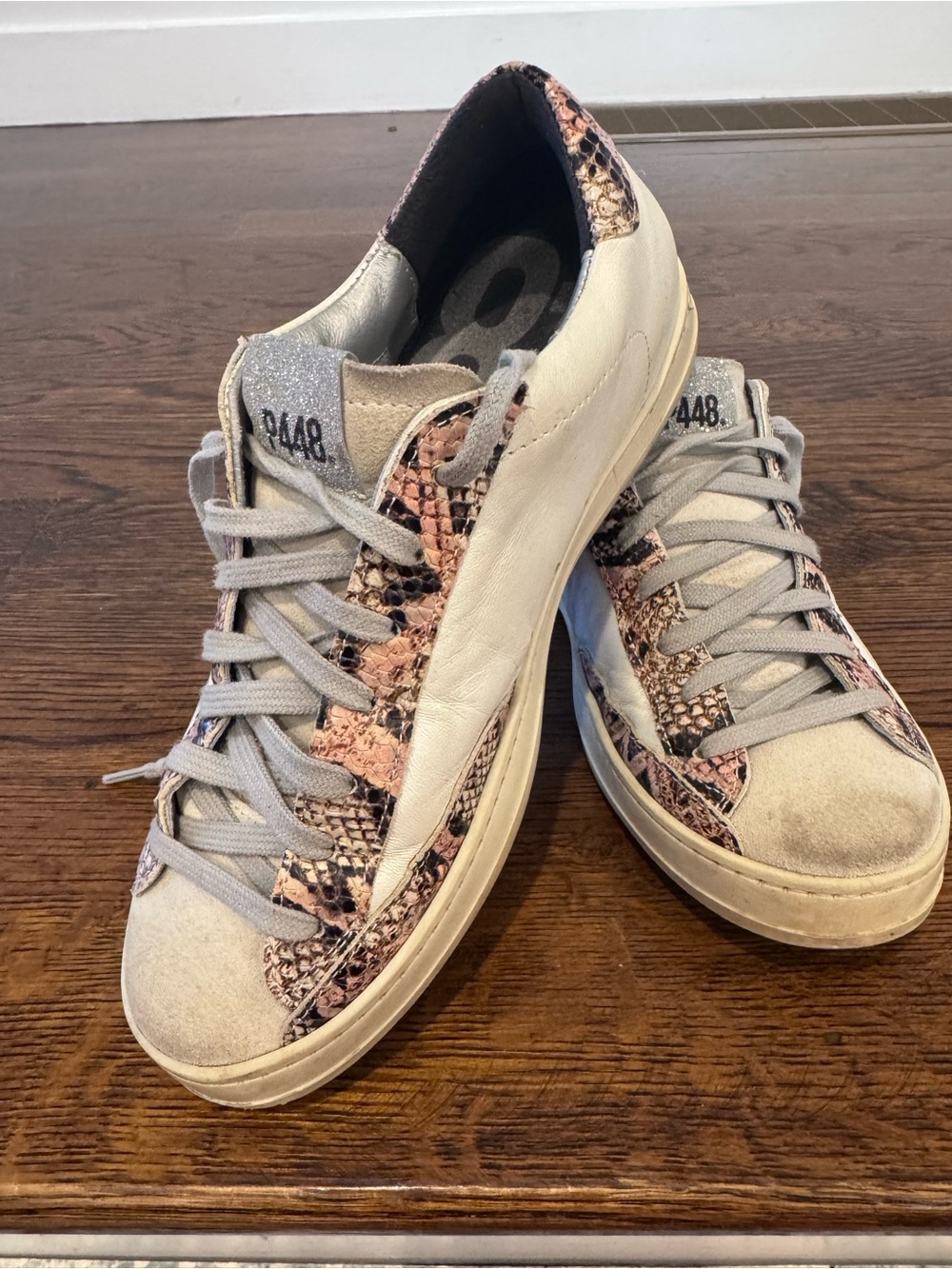 P448 Women's Low-Top Sneakers with Beige Leather and Pink Snake-Print Accents